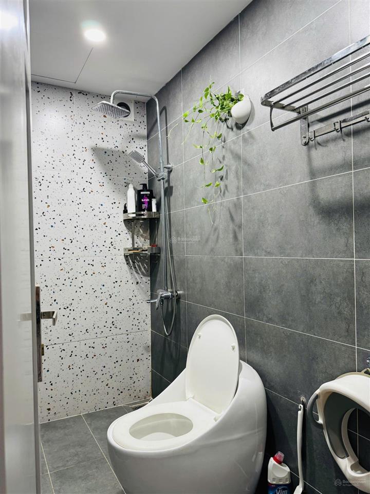 Bán căn hộ screc q3 view sông trường sa 62m, 3,65 tỷ vnđ.