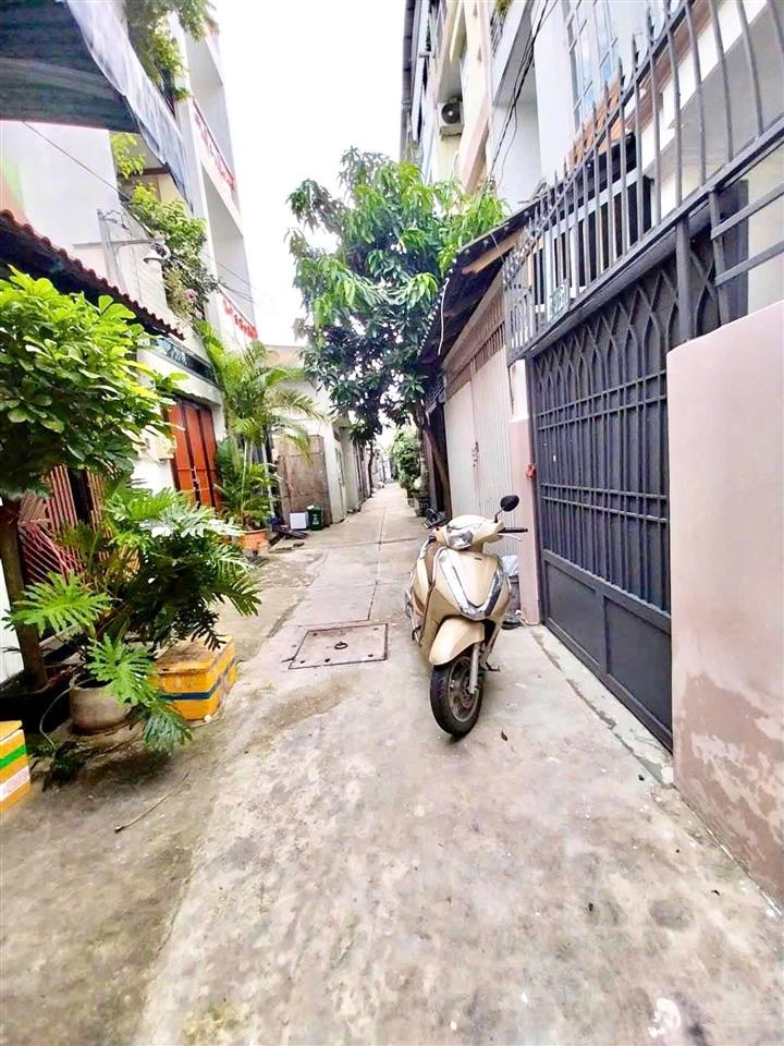 Gấp bán, giảm dưới giá thị trường! 85tr/m2 cho ngôi nhà 2 tấm, ở p15 tân bình. không có căn thứ 2