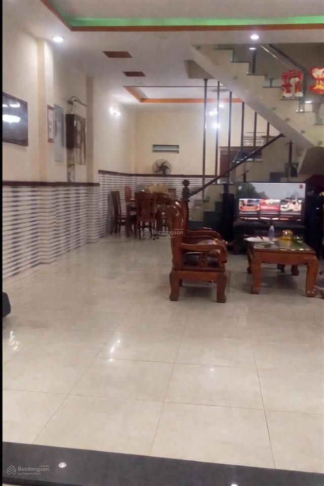 Nhà đúc 3 tầng hẻm xe hơi thông đông hưng thuận 2, quận 12, gần chợ cây sộp, 5x16m, 5,9 tỷ