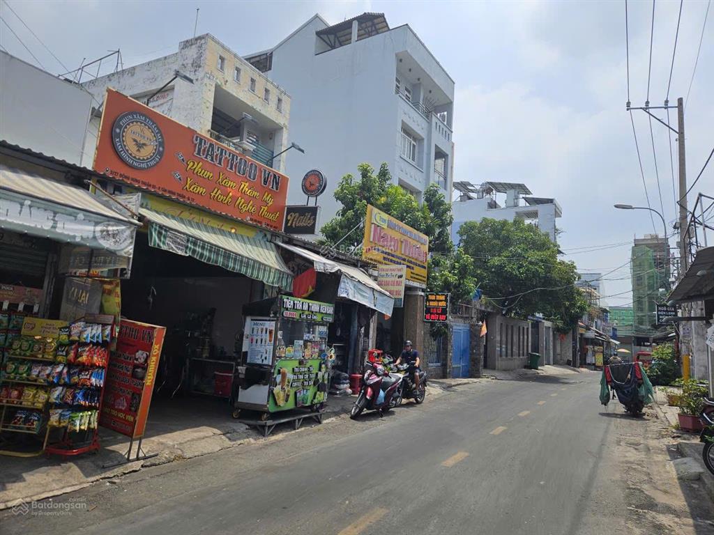 Bán nhà mặt tiền ngay chợ cây sộp, đường đông hưng thuận 03, quận 12, dt 5x20m, giá 7,6 tỷ