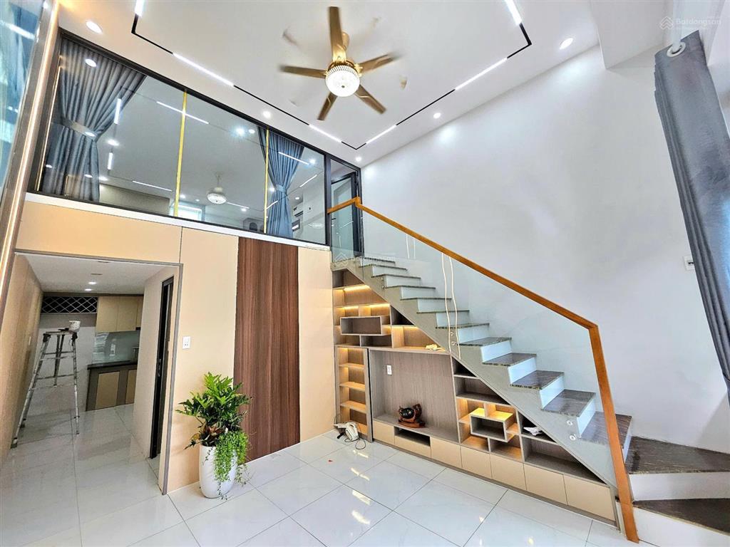 Nhà đẹp giá rẻ full nội thất  hẻm ô tô đường phan văn hớn, quận 12, sổ hồng riêng 45m2, chỉ 4.2 tỷ