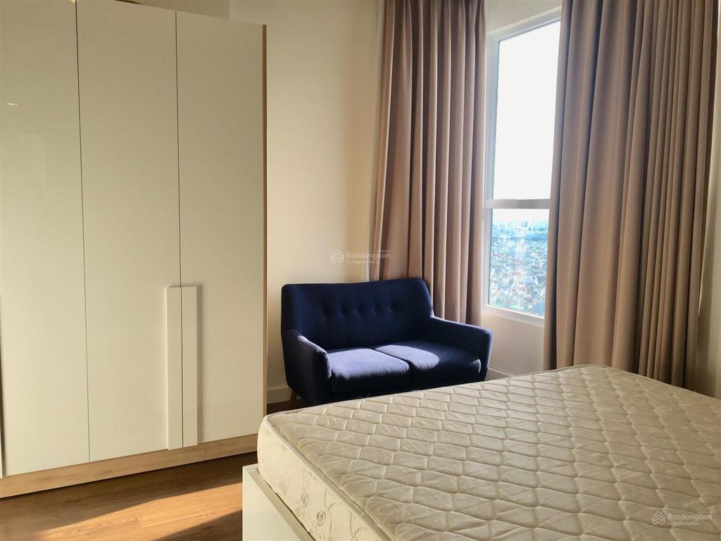 Bán căn hộ chung cư 109 nguyễn biểu, quận 5, 55m2, 2pn, 3.25 tỷ, có sổ hồng