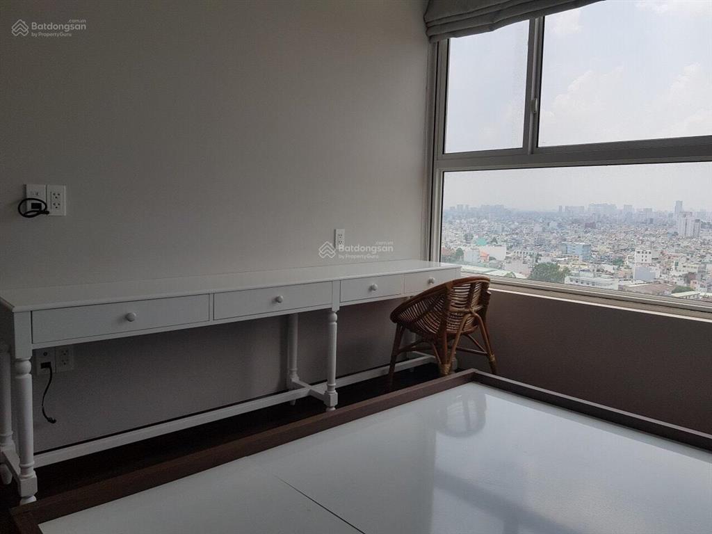 Bán căn hộ chung cư nguyễn kim, quận 10, 56m2, 2pn, 2wc, 3.2 tỷ, sổ hồng.