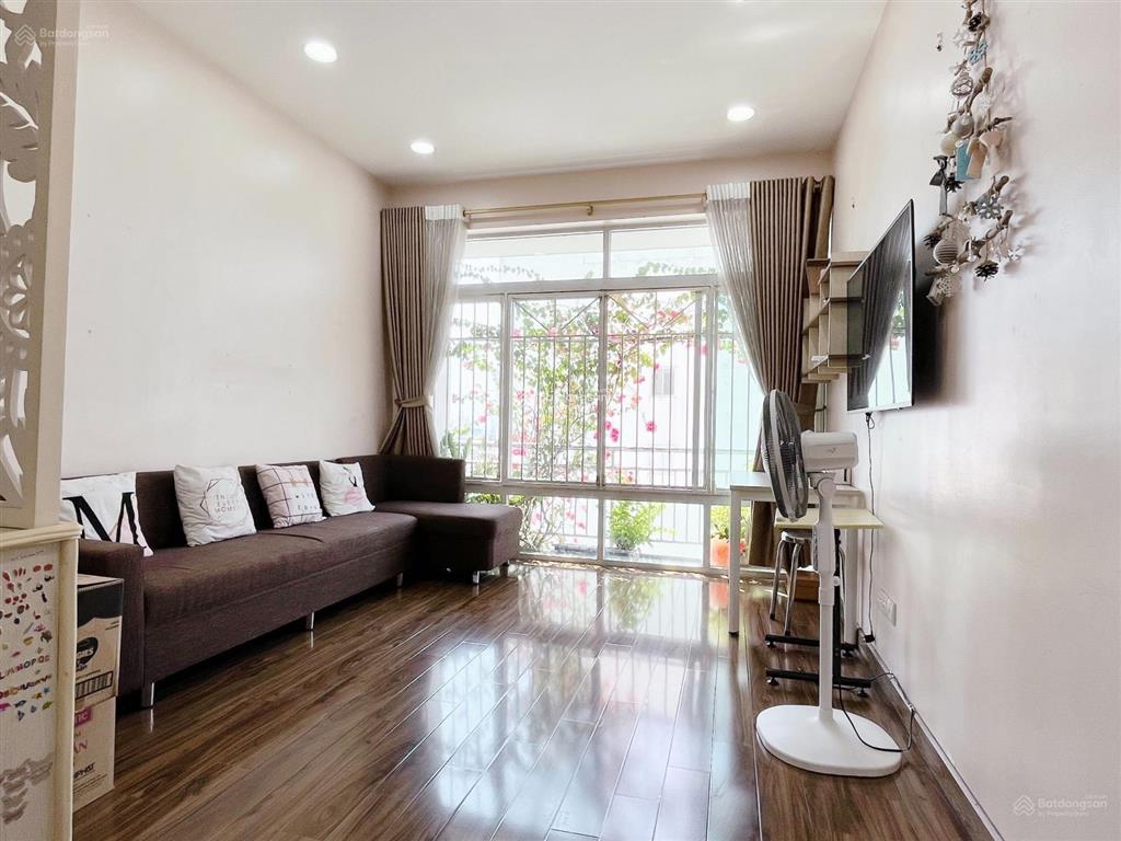Cho thuê căn hộ tản đà court, q5, 74m2, 2pn