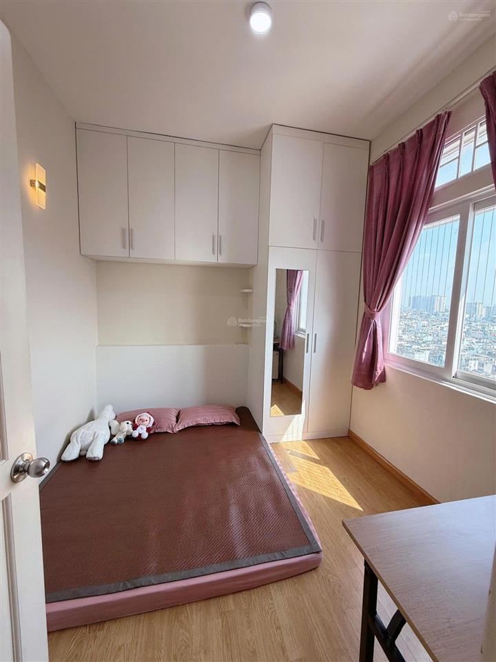 Bán gấp căn hộ chung cư 312 lạc long quân, quận 11, 64,5m2, 2pn, 3,4 tỷ, sổ hồng