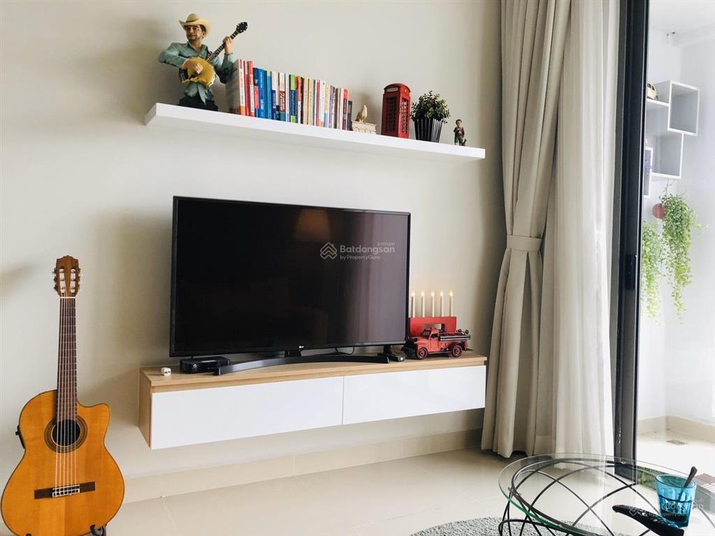 Bán căn hộ chung cư phan văn trị, quận 5, thang máy, 56m2, 2pn, 3,3 tỷ, sổ hồng