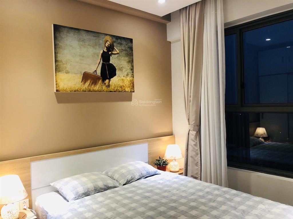 Bán căn hộ chung cư phan văn trị, quận 5, thang máy, 56m2, 2pn, 3,3 tỷ, sổ hồng