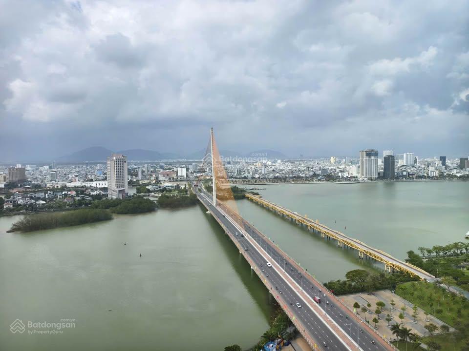 Bán căn hộ 2 phòng ngủ sun cosmo