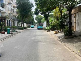 Duy nhất nhà 4 tầng (4.5x20m) có hầm để ô tô đường 12m kdc đặng thùy trâm  bình lợi p13 bình thạnh