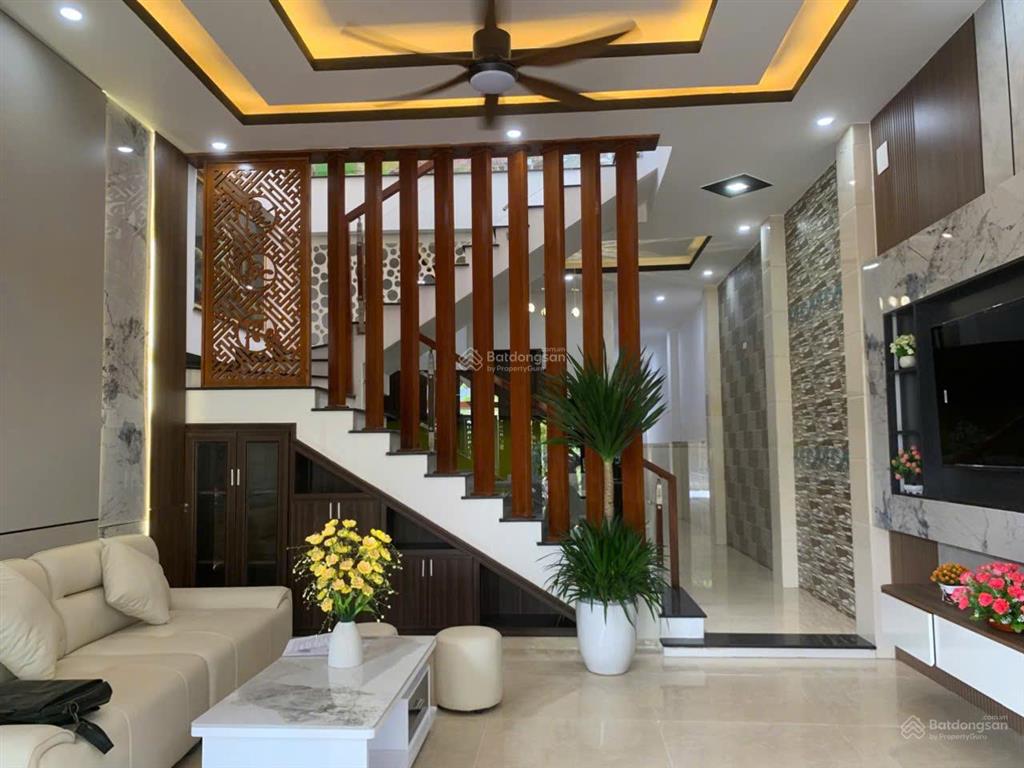 Bán nhanh nhà mặt tiền phạm thị lam anh (song song đường hoàng văn thái) hòa khánh, đn 120m²