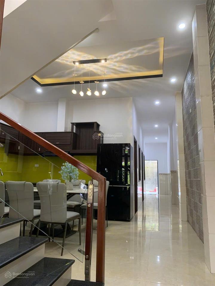 Bán nhanh nhà mặt tiền phạm thị lam anh (song song đường hoàng văn thái) hòa khánh, đn 120m²