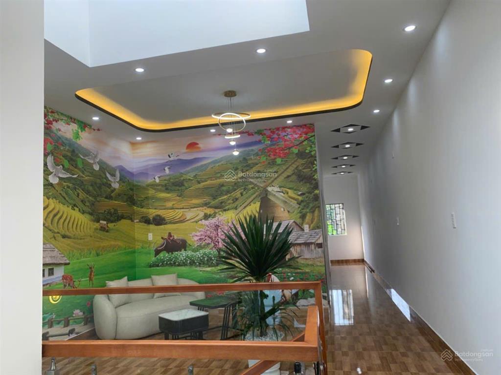 Bán nhanh nhà mặt tiền phạm thị lam anh (song song đường hoàng văn thái) hòa khánh, đn 120m²