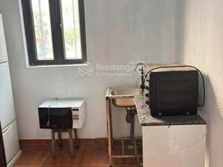Cho thuê phòng khép kín 30m2  mặt đường hoàng đạo thành