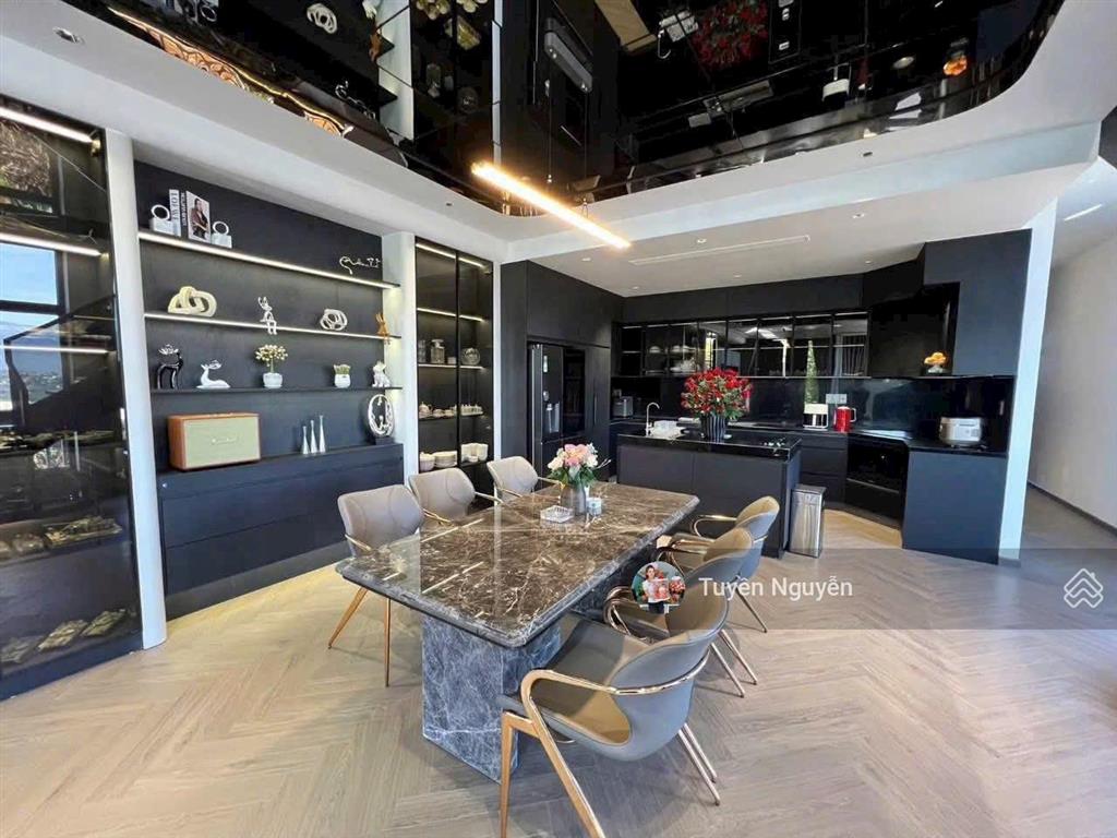 Biệt thự vườn góc 2 mặt tiền thiết kế hiện đại full nội thất xịn sò 155m2 ngang 9.5m p.linh đông