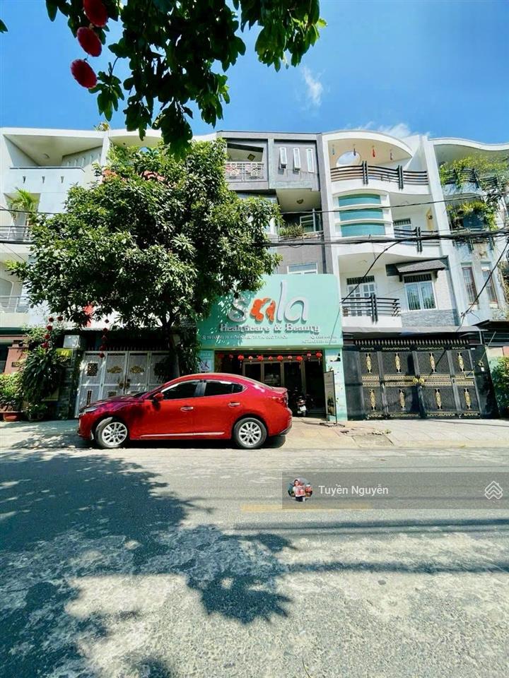 Giảm mạnh 1 tỷ  nhà mặt tiền 3 tầng đường số 20 kdc himlam linh chiểu 100m2(5x20m) thu nhập 25tr/t