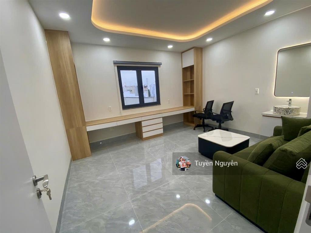 Nhà đẹp 3 tầng đường số 2 trường thọ  kdc đồng bộ cao tầng 78m2 ngang 4.5m gần xa lộ hà nội