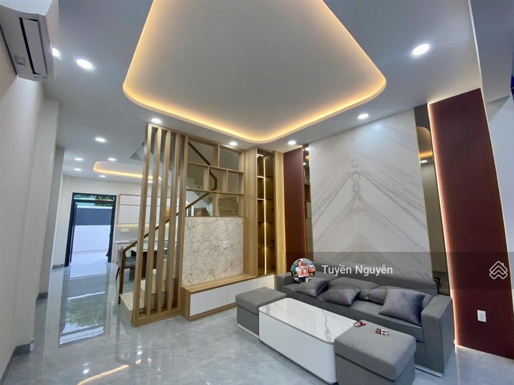 Nhà đẹp 3 tầng đường số 2 trường thọ  kdc đồng bộ cao tầng 78m2 ngang 4.5m gần xa lộ hà nội