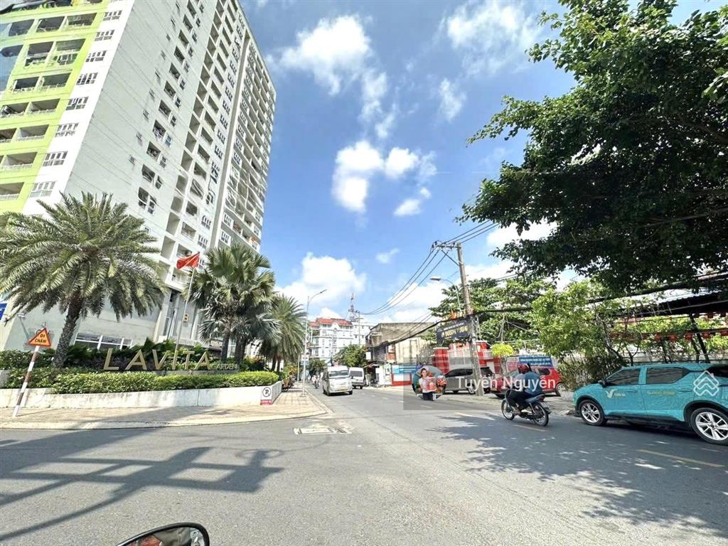 Đất đẹp góc 2 mặt tiền ngang 7m sát ga metro bình thái p.trường thọ thích hợp xây chdv hẻm xe tải