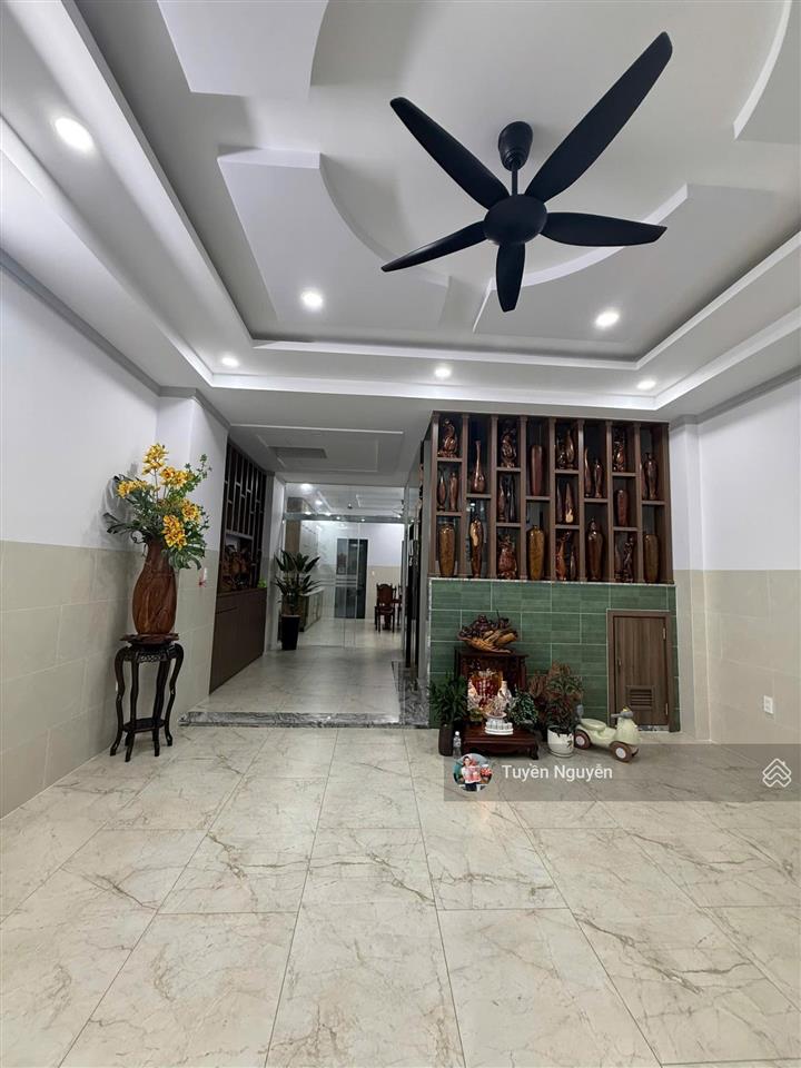 Gấp lắm rồi  nhà mới xây 4 tầng 7 phòng có thang máy đường số 8, phường linh tây 103m2 ngang 5,6m