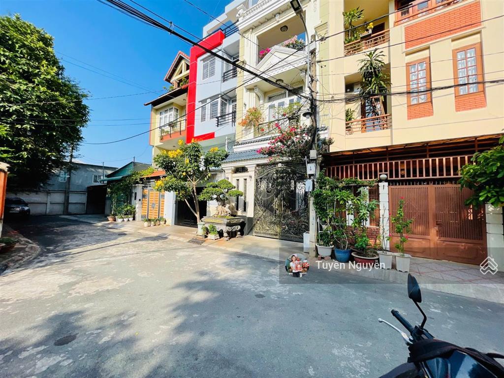 Siêu rẻ nhà 3 tầng cạnh kdc himlam linh chiểu sát hoàng diệu 2 đối diện công viên đáng sống thủ đức