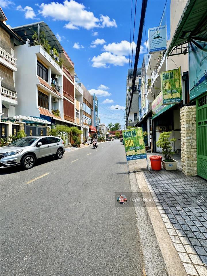 Ngộp  mặt tiền 4 tầng kdc vip himlam linh chiểu (4.5x18m) sát hoàng diệu 2 giá đầu tư chỉ 13,5 tỷ