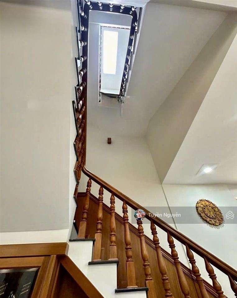 Nhà siêu đẹp 3 tầng ngay đặng văn bi p.trường thọ  thiết kế sang trọng nội thất xịn sò gần gametro