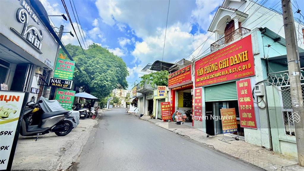 Nhà siêu đẹp 3 tầng ngay đặng văn bi p.trường thọ  thiết kế sang trọng nội thất xịn sò gần gametro