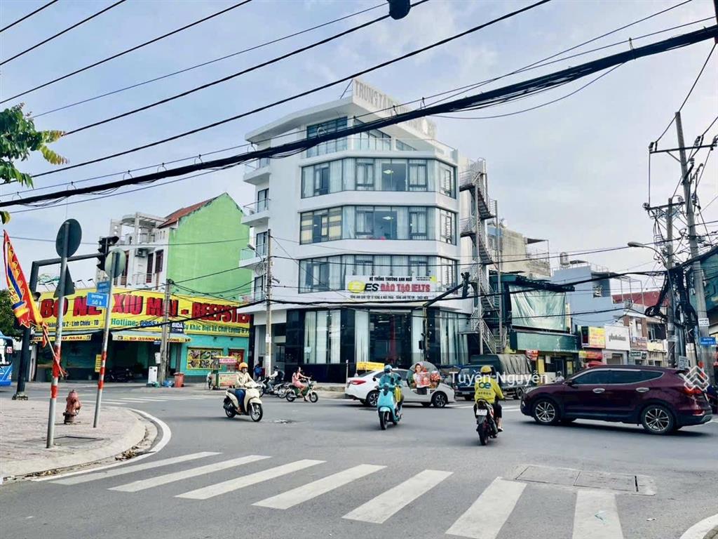 Siêu hiếm mặt tiền kinh doanh vip tô vĩnh diện ngang 9.3m bề thế nở hậu tài lộc sát hoàng diệu 2