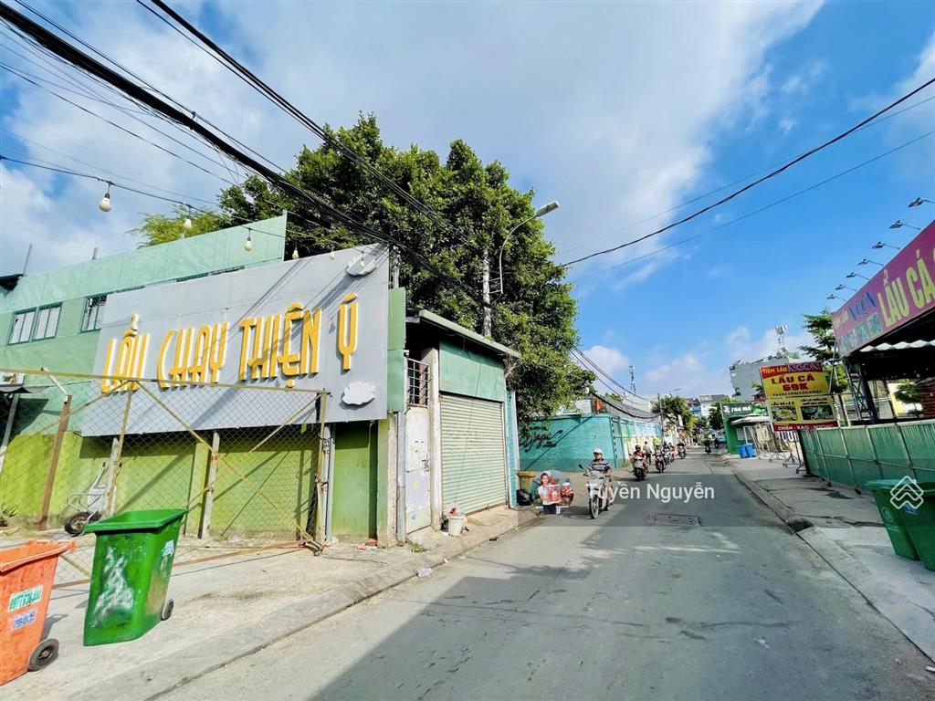 Ngộp mặt tiền kinh doanh đường số linh chiểu ngang 11m bề thế xây dựng cao tầng sát hoàng diệu 2