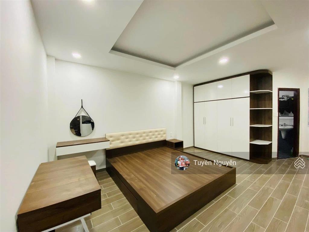 Bán nhà 4 tầng đường số 39 linh đông tặng full nội thất xịn sò kdc đồng bộ cao tầng gần vành đai 2