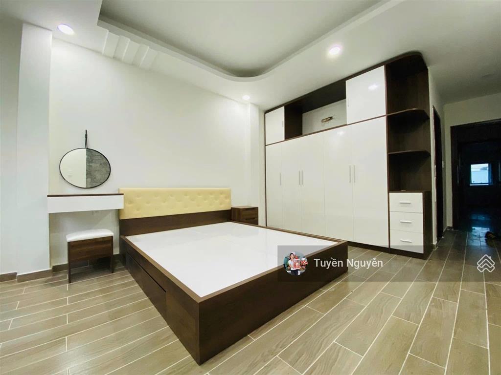 Bán nhà 4 tầng đường số 39 linh đông tặng full nội thất xịn sò kdc đồng bộ cao tầng gần vành đai 2