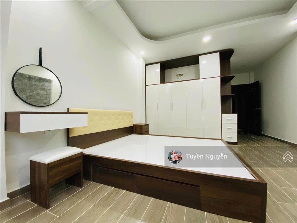 Bán nhà 4 tầng đường số 39 linh đông tặng full nội thất xịn sò kdc đồng bộ cao tầng gần vành đai 2