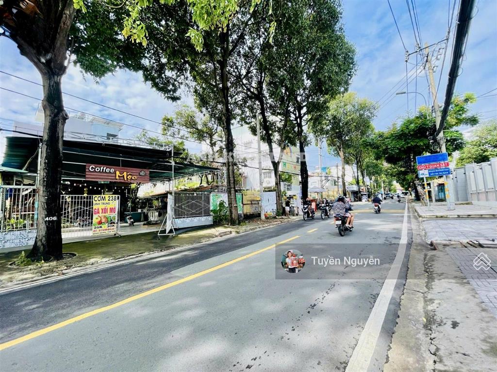 Chủ tha thiết bán mặt tiền kd đường linh trung gần 400m2 giá chỉ bằng trong hẻm  xây dựng được 7t