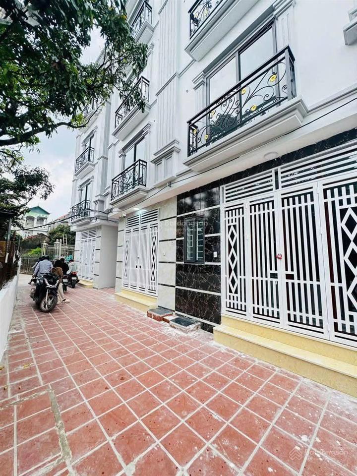 Khẳng định căn này dang rẻ nhất hà nộinhà xây mới 4 tầng, vị trí đẹptrả trước chỉ 1 tỷ nhận nhà