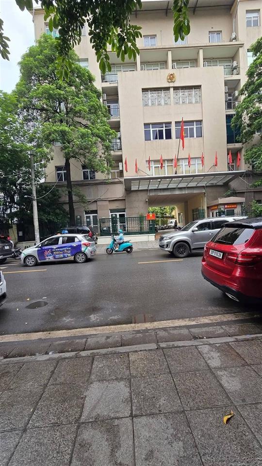 46 tỷ. bán nhà mặt phố khâm thiên siêu hót