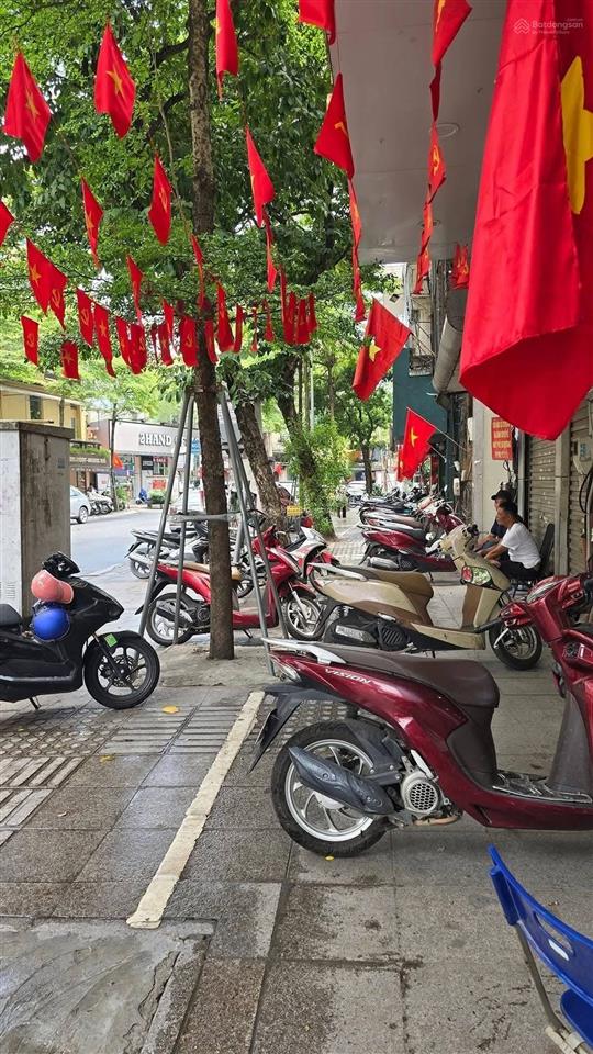 46 tỷ. bán nhà mặt phố khâm thiên siêu hót