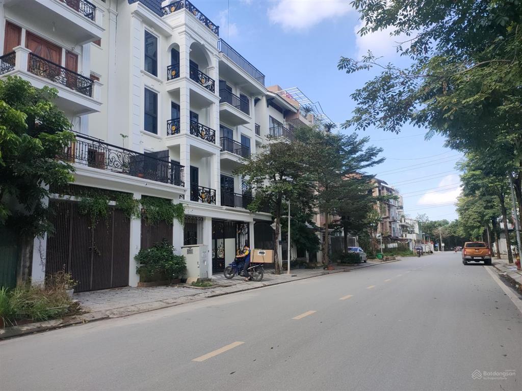 Chính chủ cần bán gấp nhà liền kề 100m² khu đô thị tasco xuân phương  foresa giá 19,9 tỷ