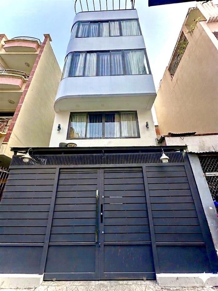 Quận 3  nam kỳ khởi nghĩa  ngang 4,9m , 5 tầng  chỉ 7,9 tỷ