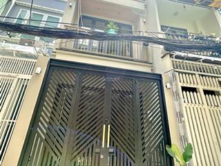 Hxh  gần cv tao đàn  nguyễn đình chiểu  3 tầng 32m2  không lộ giới  chỉ 8.75tỷ