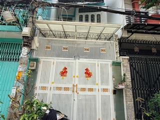 Nhà 3 tầng  hxh  cmt8 q.3  gần cv lê thị riêng  61m2  không lộ giới  chỉ 9.2 tỉ