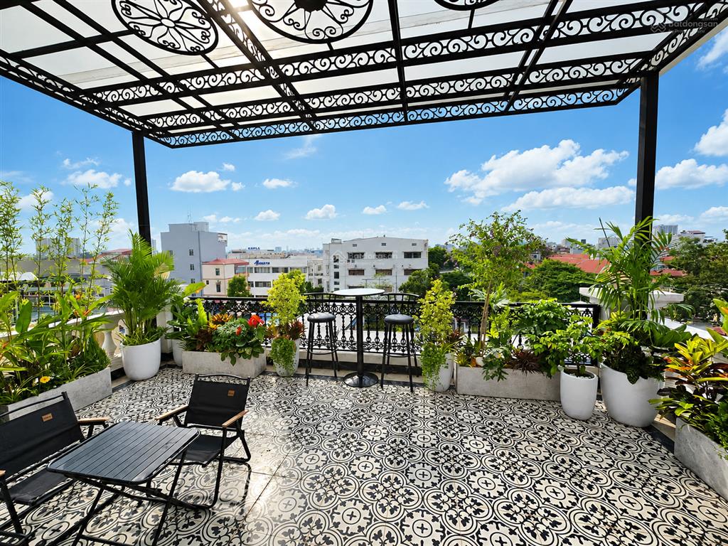 Siêu phẩm lô góc  ô tô tránh  ở sướng kinh doanh đỉnh