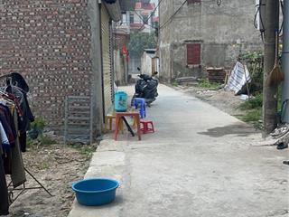Sốc chỉ 1.4 tỷ có ngay vị trí trung tâm phường thuận thành  ô tô vào đất