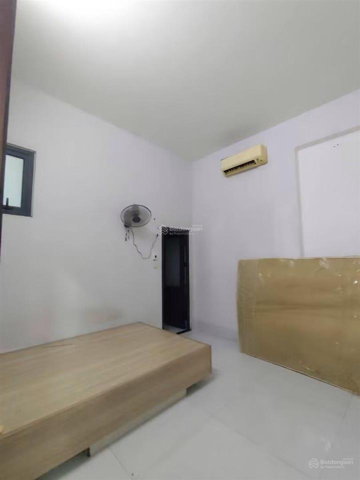 Bán nhà mặt phố tại nguyễn chí thanh, 6,6 tỷ, 124m2, 3pn, 2wc, mặt tiền 5m, pháp lý đầy đủ