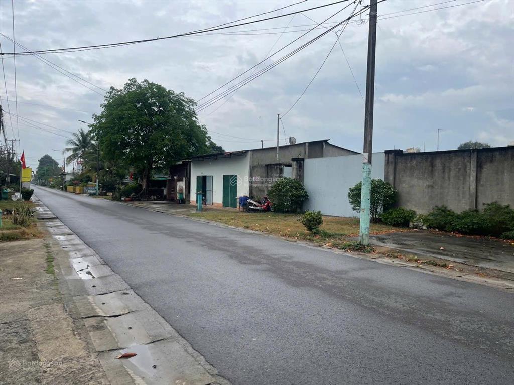 Bán đất mặt tiền đường tên lửa, long phước, cạnh sân bay long thành