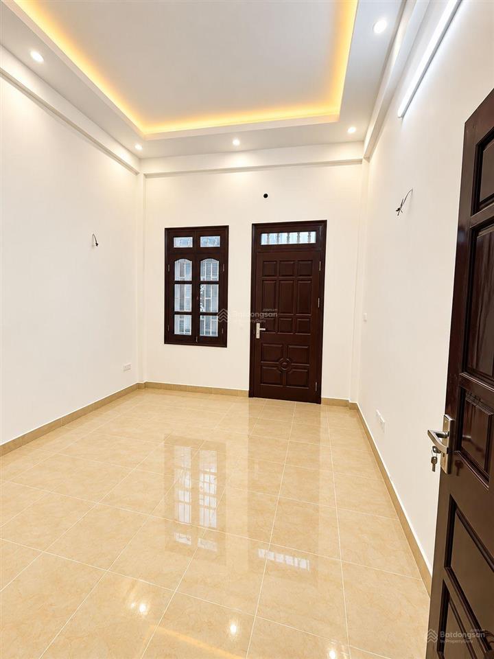 Hồ đền lừ hơn 11 tỷ | 45m 5 tầng | ô tô vào nhà | 4 ngủ | 2 thoáng