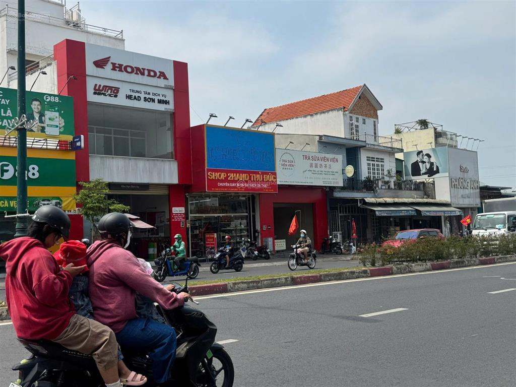 Ngộp bank bán gấp mt lê văn việt, p.ltm, 2 tầng, dt 5x25m đoạn sầm uất nhất giá 19 tỷ