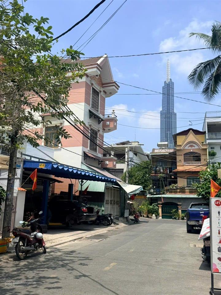 Bán lô đất view landmark đường 33 trần não, bình an, dt 6x22m xd hầm 7 tầng, 26.9 tỷ