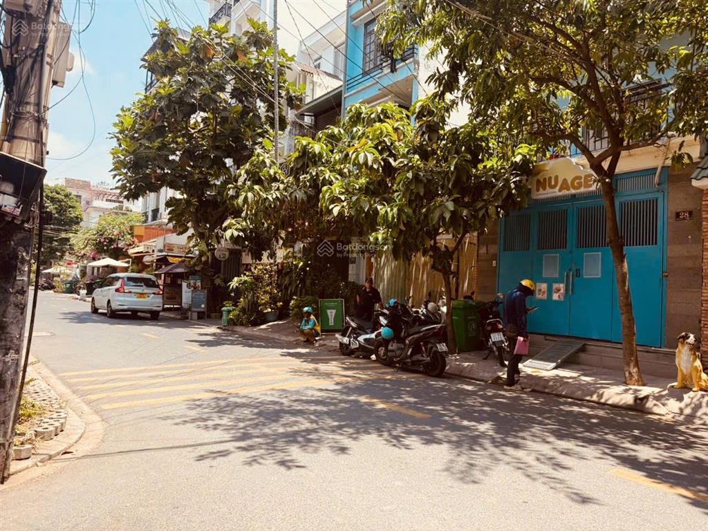 Bán nhà nguyễn bá huân, thảo điền, ngang 8.8m 3 tầng hđt 50tr/th, giá 20 tỷ tl