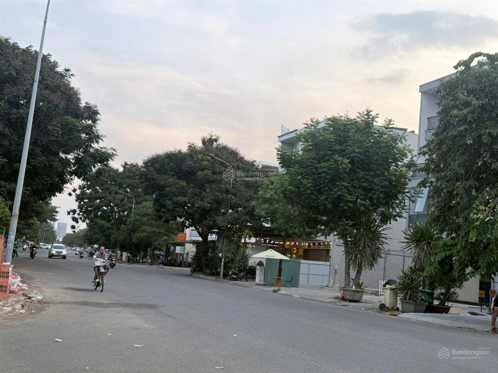 Ngộp bank! bán gấp mt huy cận khu gia hòa plb, dt 6x26m 4 tầng hđt 50tr/th giá 20 tỷ