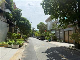 Bán gấp nhà nguyễn văn thương p25, dt 4.7x17m hđt 30tr/th gần peal palza giá 14,8 tỷ